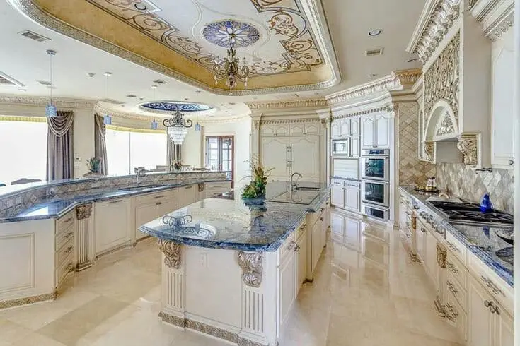 Tampilan mewah dapur menggunakan marmer, sumber desain.id