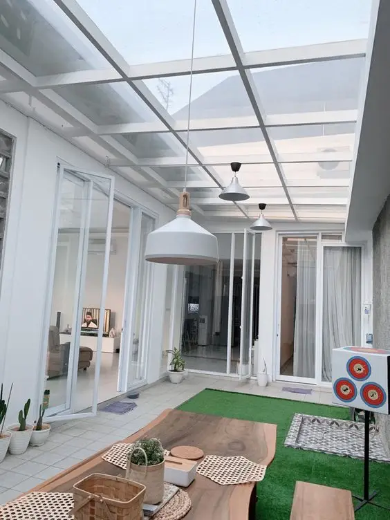 Foto interior atap kaca