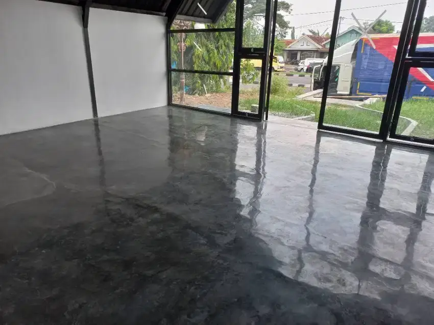 Epoxy Lantai Beton untuk Mempercantik Tampilan Lantai Pabrik 3 Foto epoxy beton