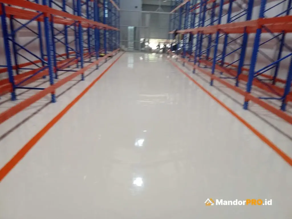 Hasil epoxy lantai Mandor Pro