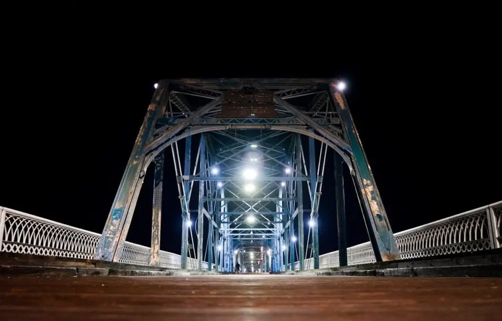 Keunggulan Jembatan Baja 2 Foto keunngulan jembatan baja