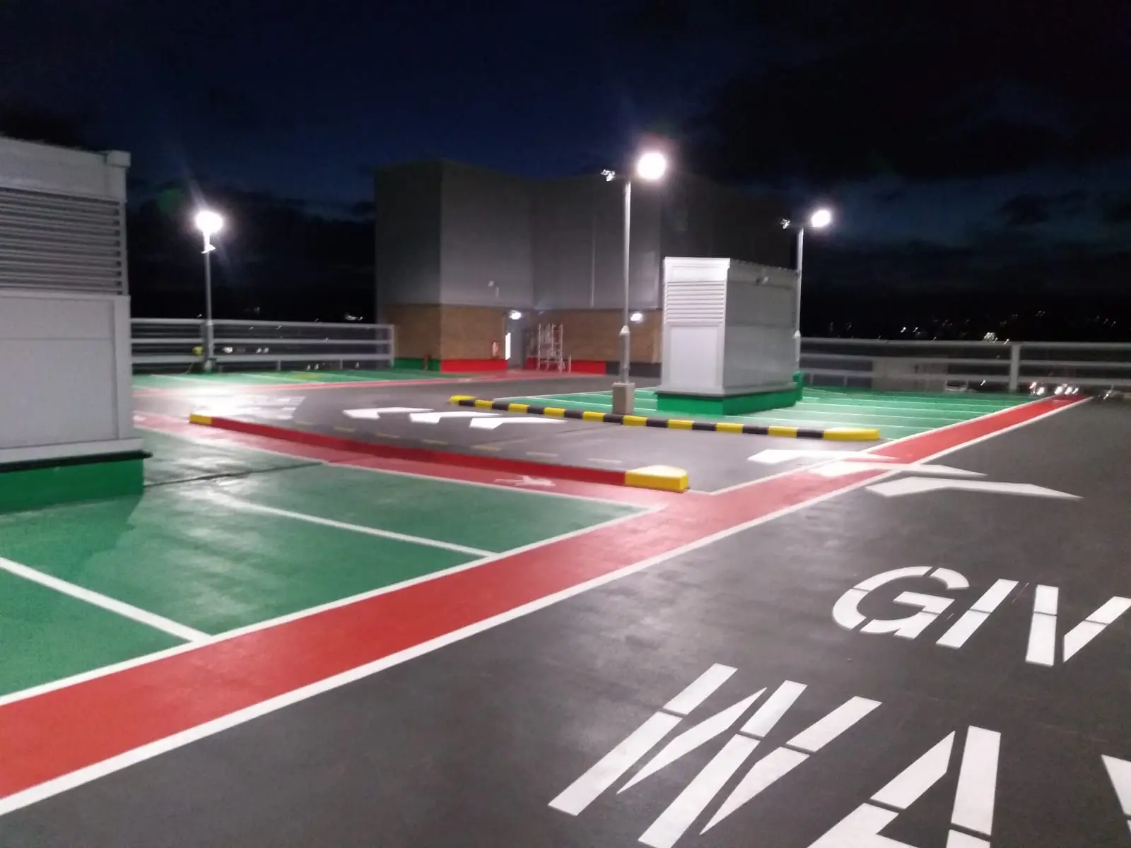 Foto epoxy luar ruangan outdoor