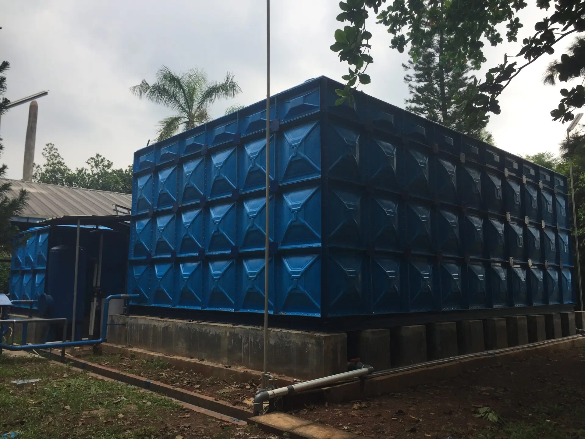Foto tangki fiberglass untuk wtp dan wwtp