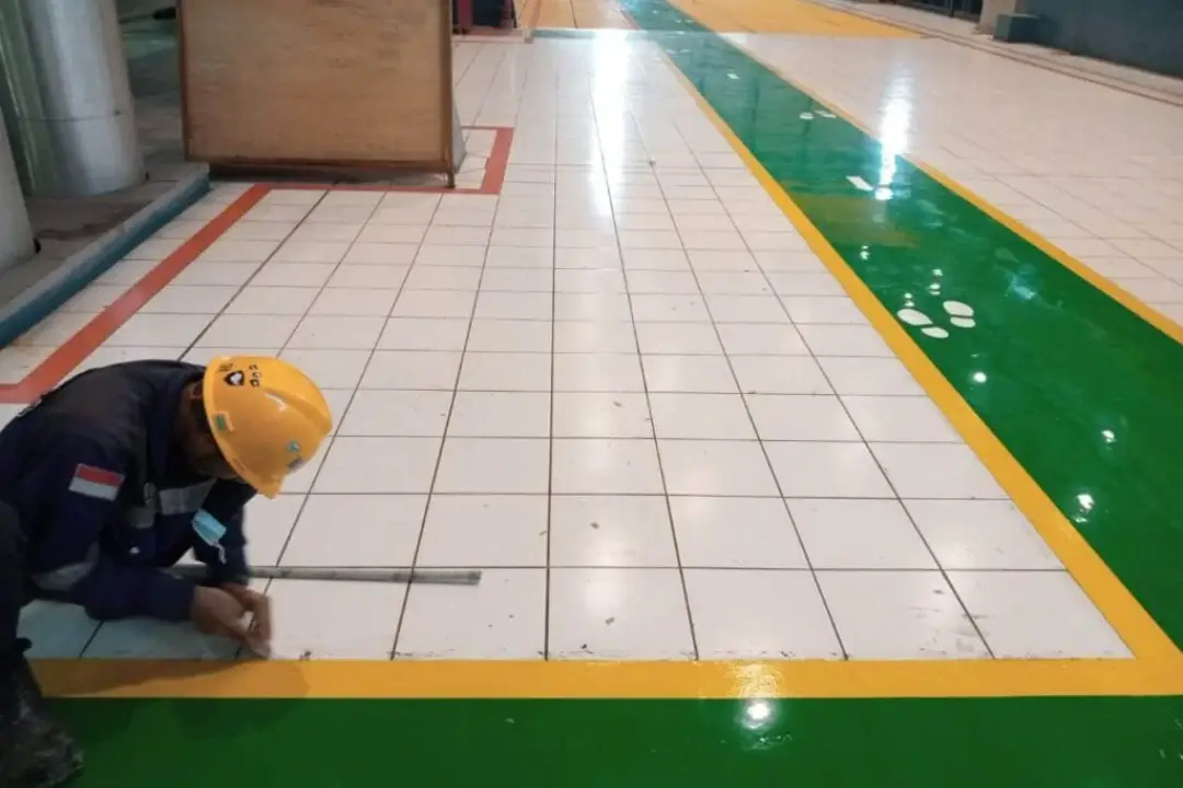 Epoxy Lantai pada Keramik