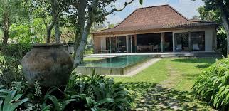 Foto villa limasan dan joglo