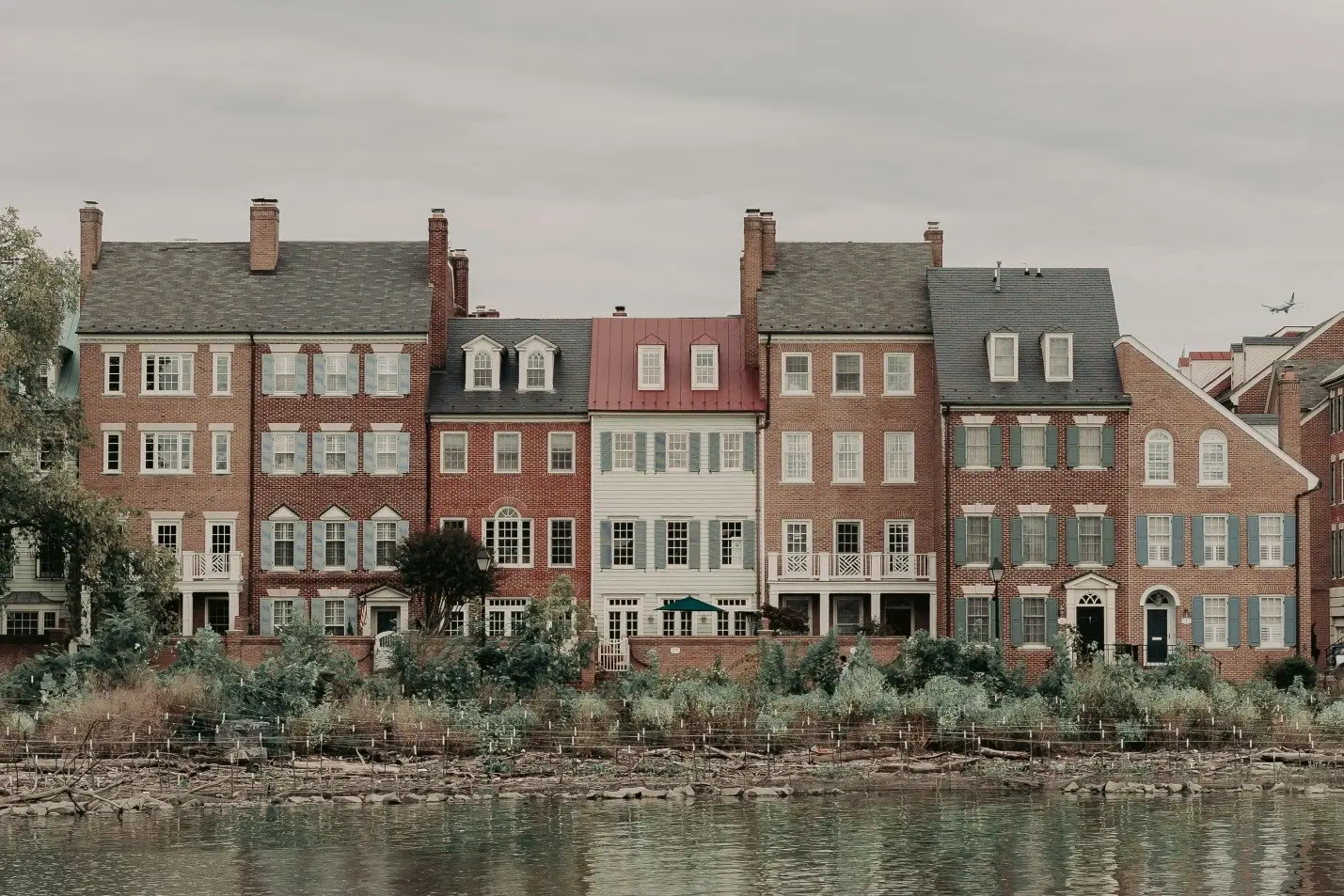 ILustrasi townhouse mewah