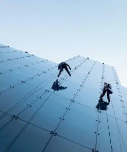 Ilustrasi Maintenance Curtain Wall