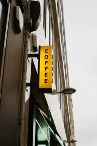 Inspirasi Signage Estetik untuk Coffee Shop Anda 3 Neon Sign Box