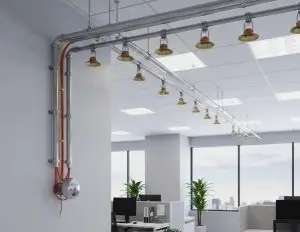 Cari Tahu Kelebihan dan Kekurangan Sistem Hydrant dan Sprinkler 4 instalasi sistem sprinkler di gedung perkantoran