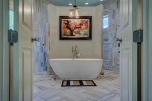 Mengapa Memilih Vinyl untuk Kamar Mandi? Begini Keuntungan dan Kelemahannya! 4 ilustrasi lantai vinyl untuk kamar mandi