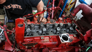 Perbaikan dan Maintenance Sistem Pompa Hydrant di Gedung MPR DPR RI 7 top overhaul diesel pump